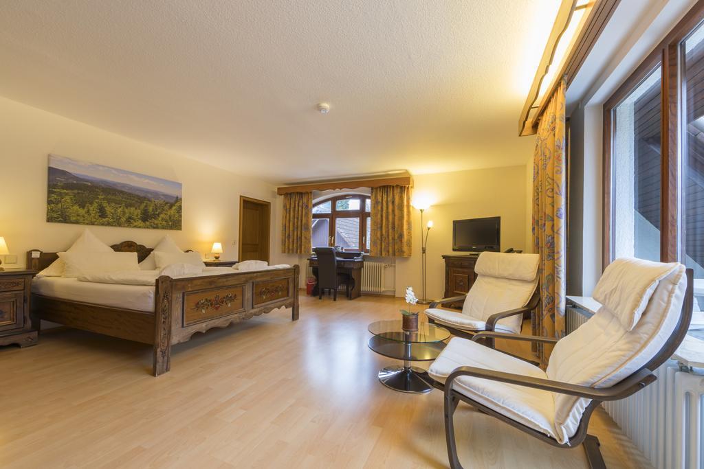 Relaxhotel Tannenhof Sasbachwalden Exterior photo